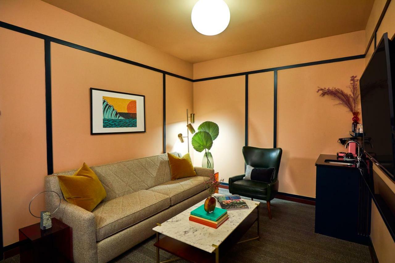 Fairlane Hotel Nashville, By Oliver Esterno foto